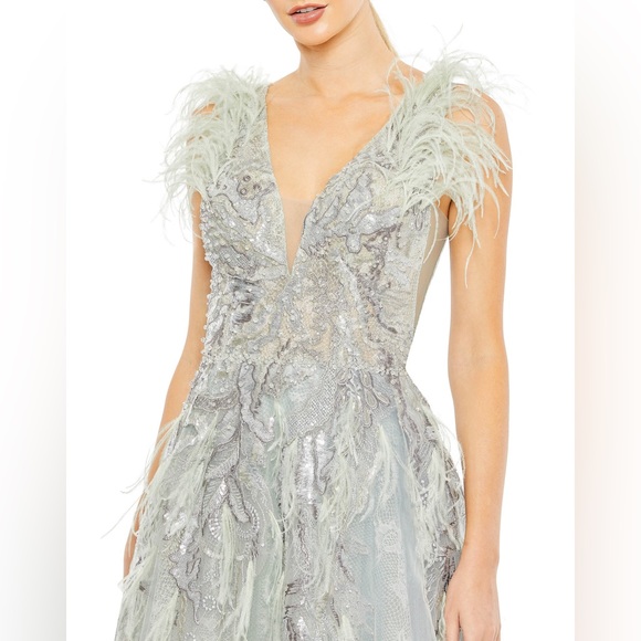 Mac Duggal 20259 Feather Embellished Evening Dress sz 6 - Picture 2 of 15